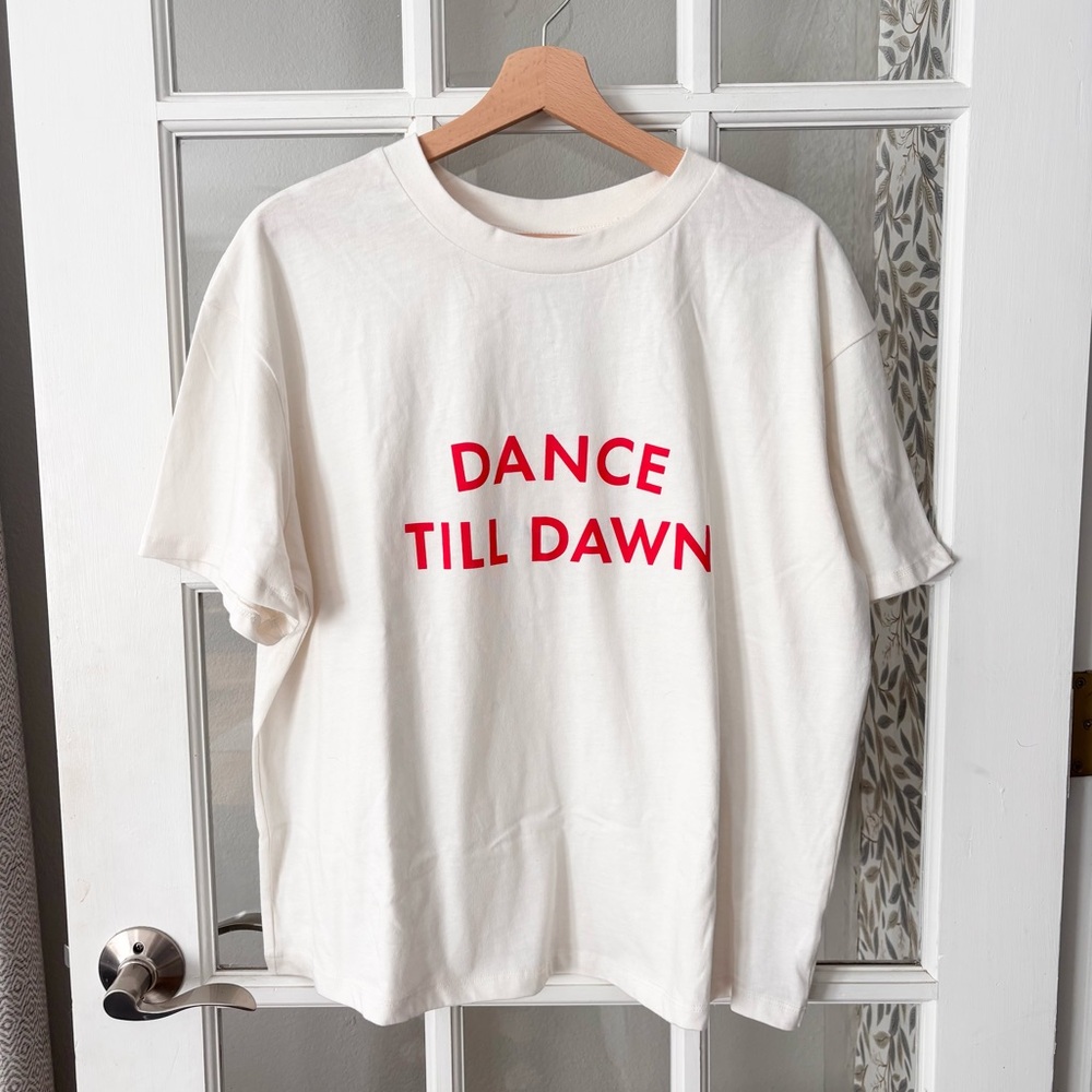 ☀️KATE SPADE x TARGET Dance Till Dawn Graphic T-Shirt Sz XL NWT - Picture 2 of 9